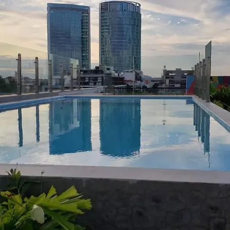 Monoambiente De Lujo En Zona Premium Equipetrol Apartment Santa Cruz de La Sierra Exterior photo